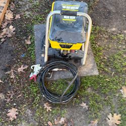 Pain Crew Airless Pain  Sprayer 