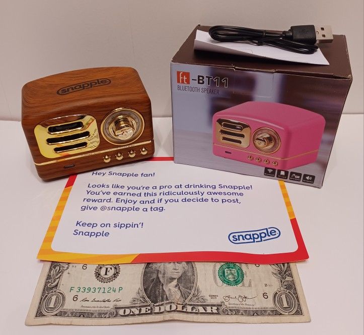 Snapple mini bluetooth speaker/FM radio