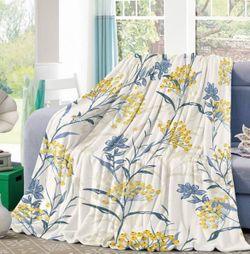 New large spring floral blanket. Soft.