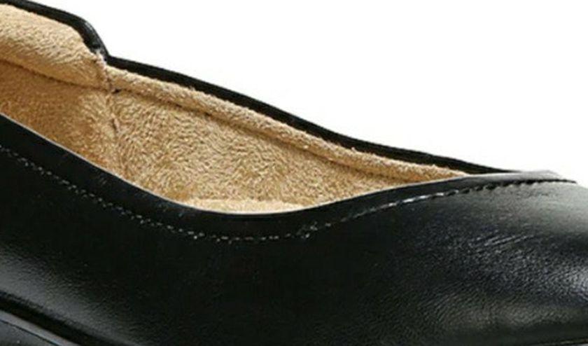 Naturalizer Flats SIZE 9