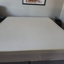 Tempurpedic King Mattress 