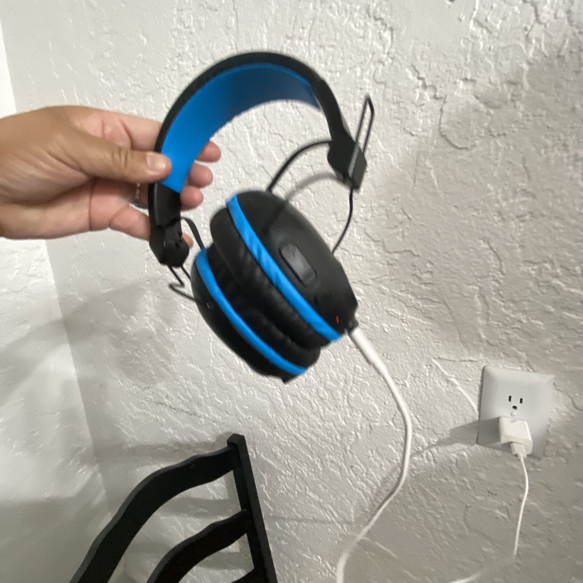 Bluetooth Headphones