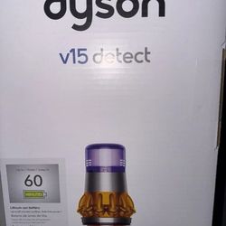 Dyson-v15-cleaner-vacuum