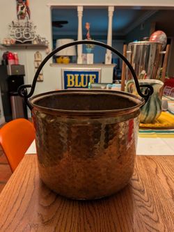 Vintage/antique brass or possibly bronze, copper, pot with handle, brass bucket copper farmhouse pot