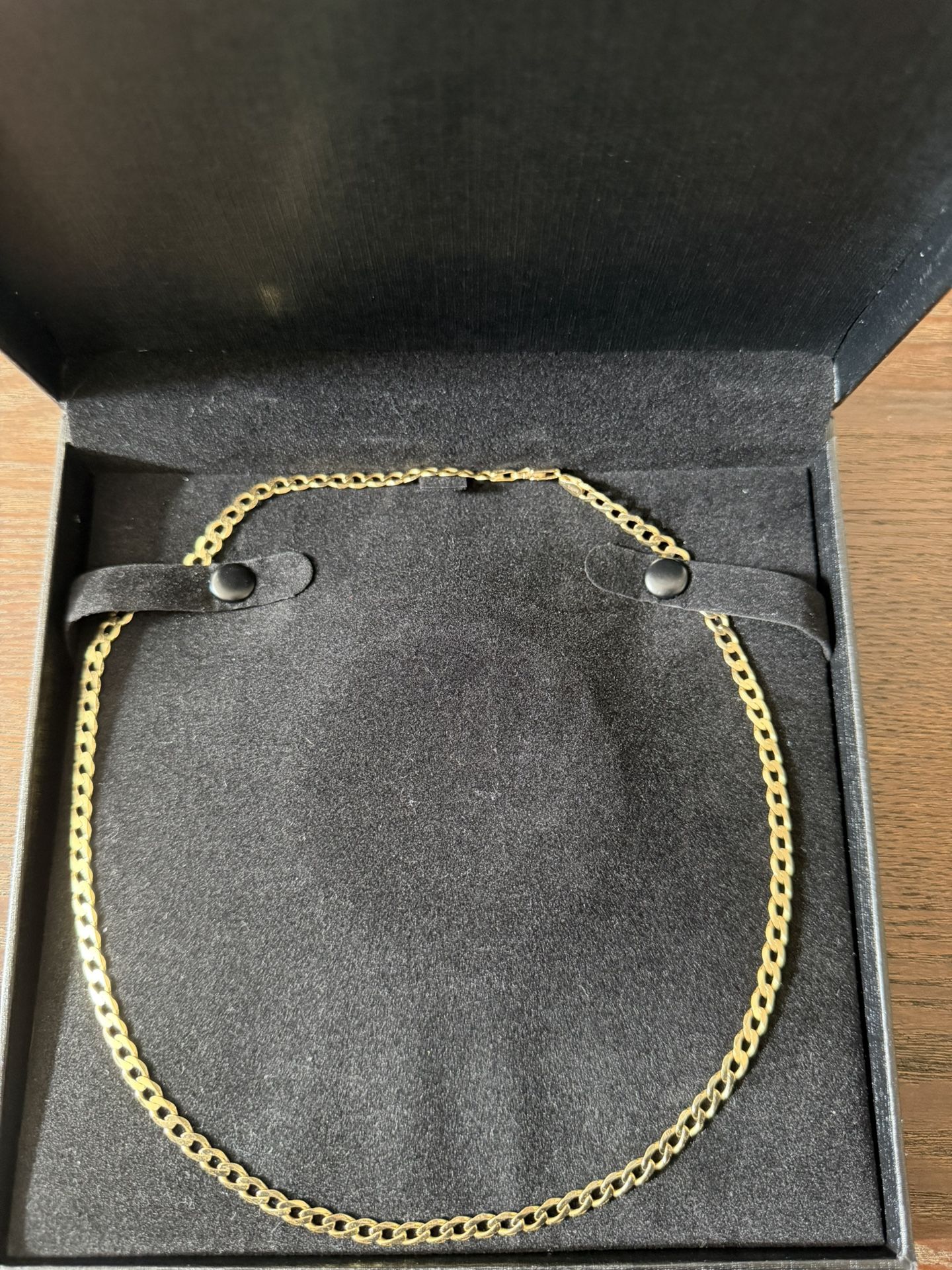 20 Inch Kay Jewelers 10k Gold Necklace