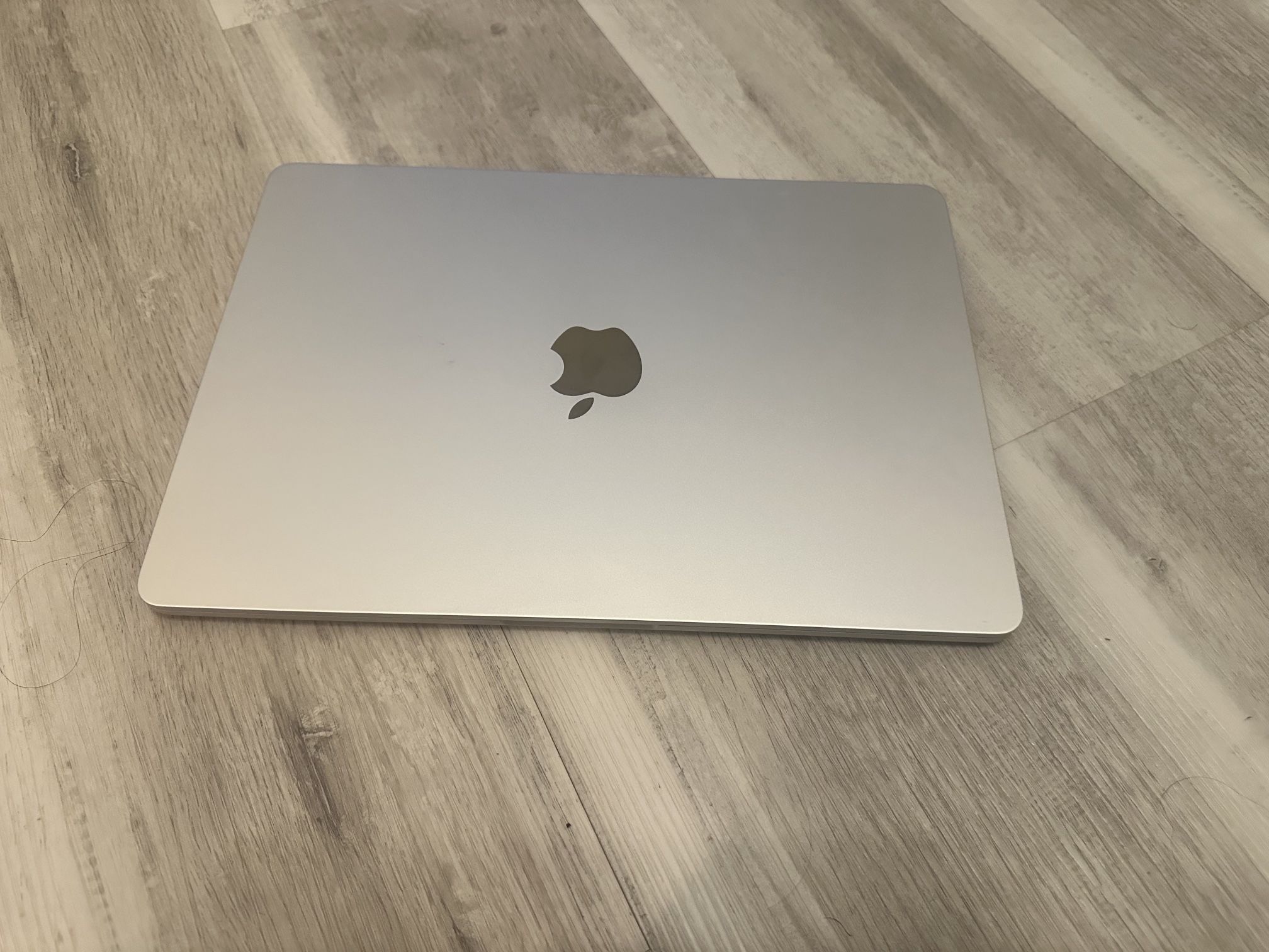 MacBook Air , M2 2022