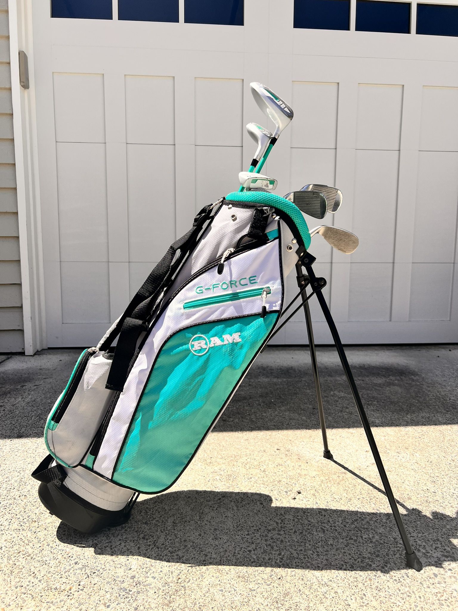 G Force Ram Right Hand Golf Set With Bag