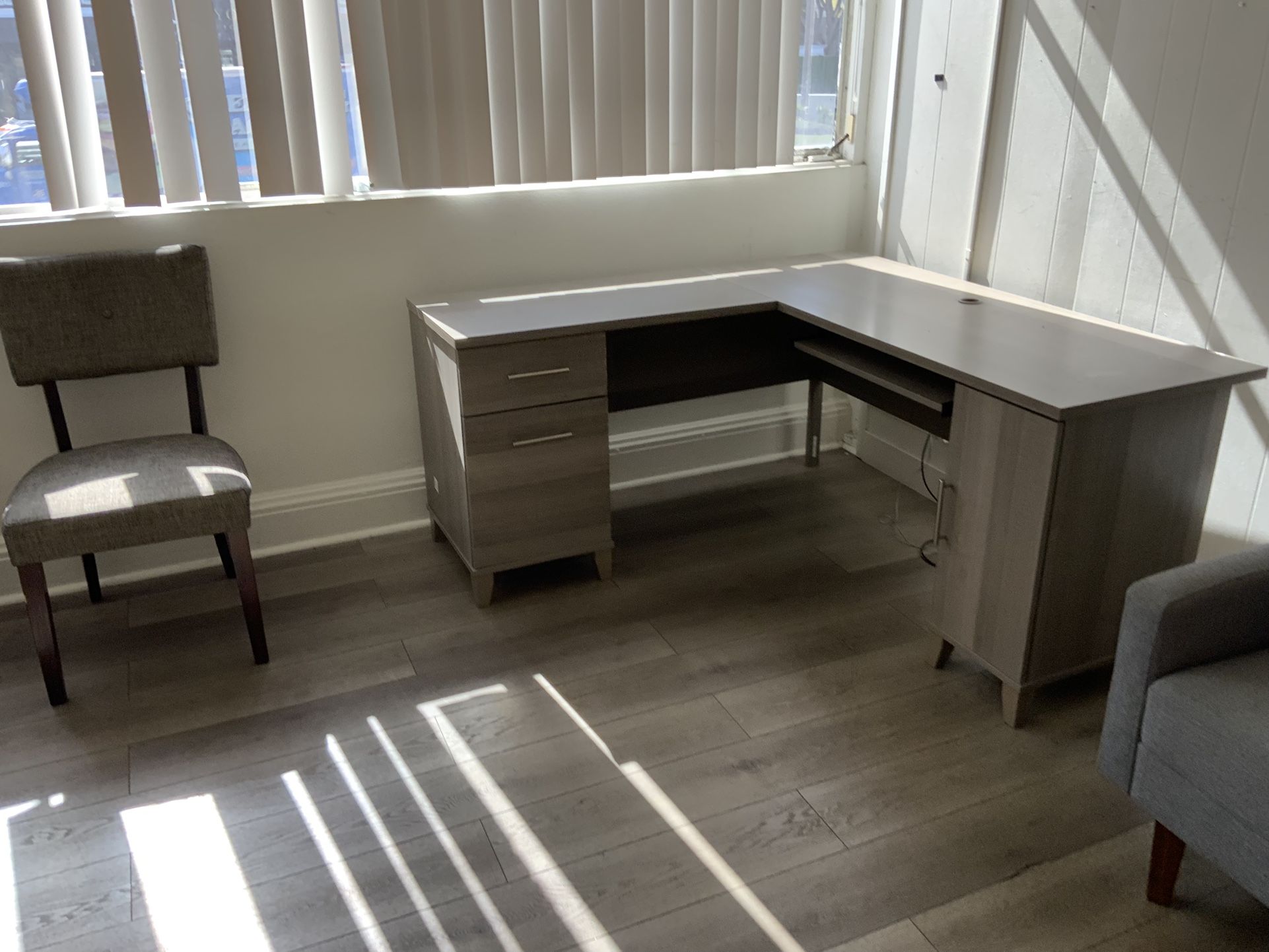 Multiple Office Desks
