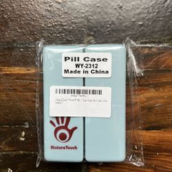 NatureTouch Blue Weekly Pill Organizer Case Brand New