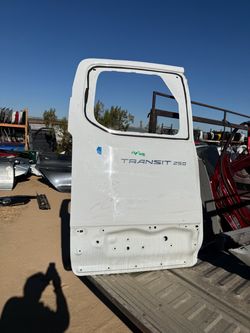 Ford transit 250 left rear door she’ll