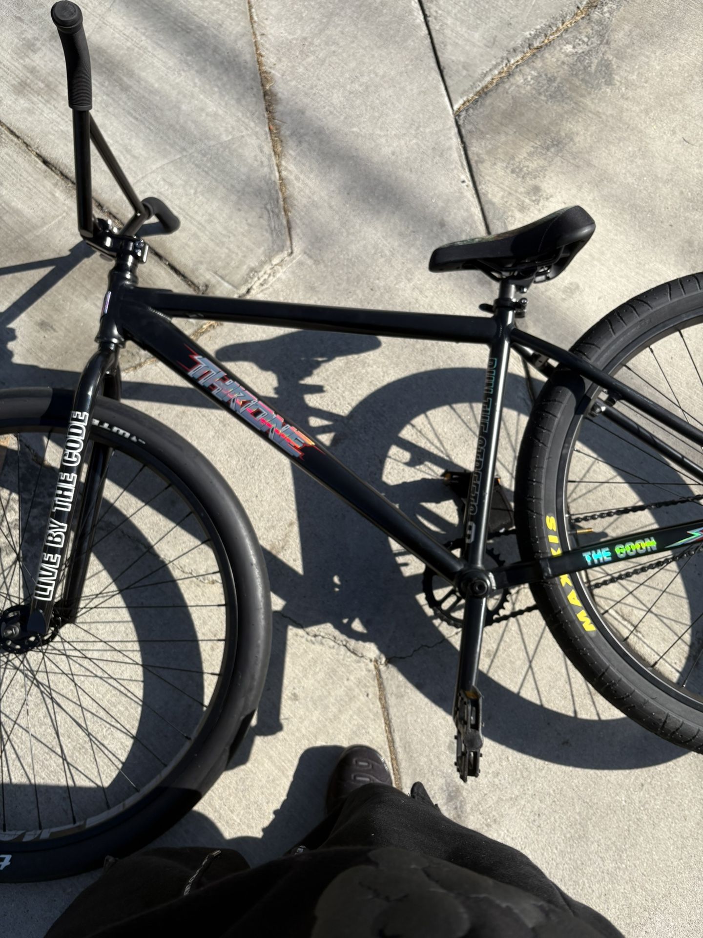 Throne Goon 29er Oil Slick