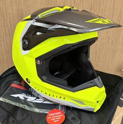 Helmet FLY Size. Xl
