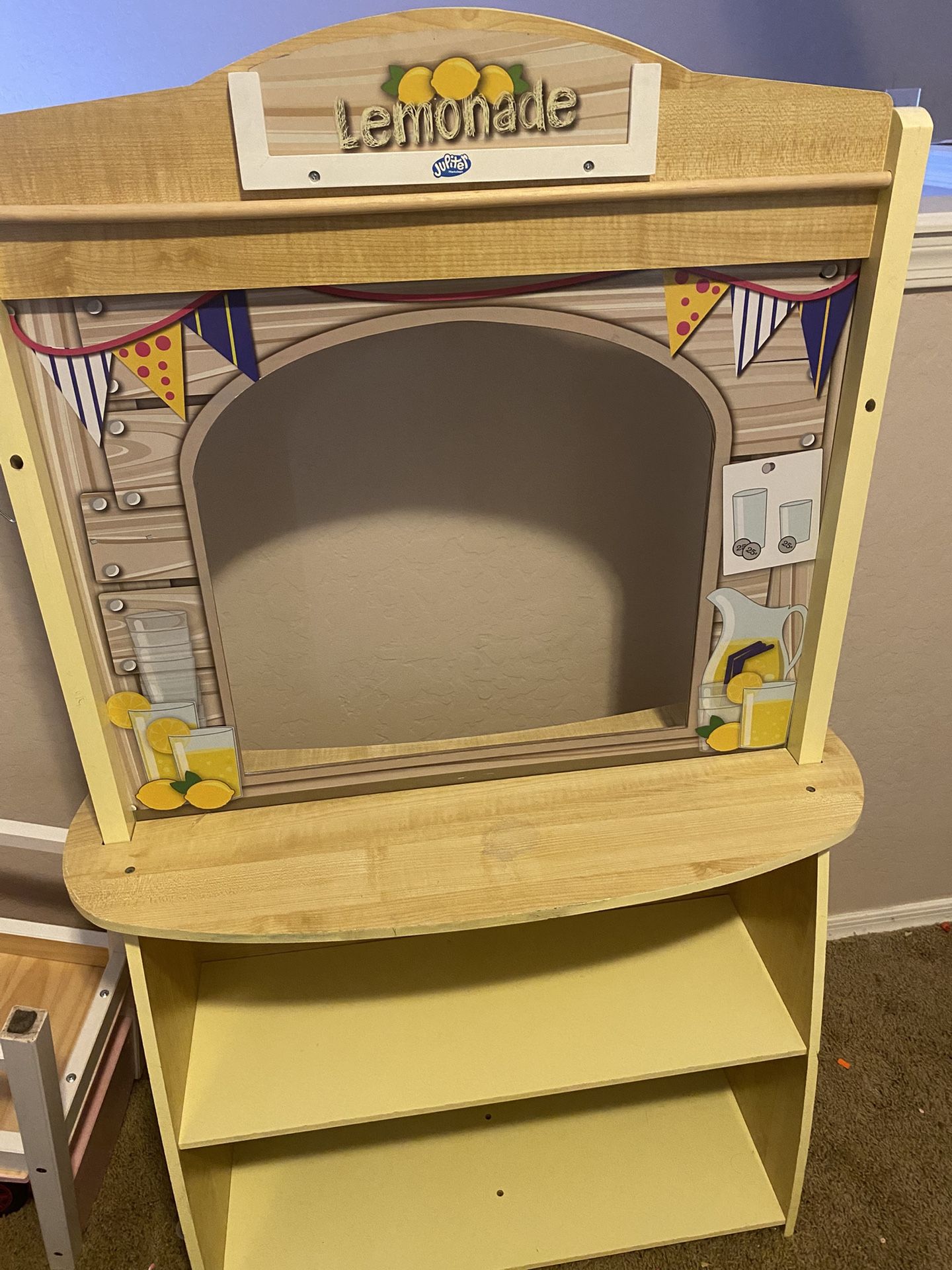 Adorable Wooden 4-in-1 Lemonade Stand