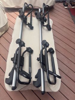 Kayak roof racks with crossbars (2 kayaks)