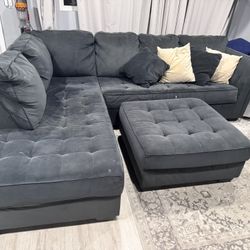 Maven Shadow Sectional Sofá With Ottoman