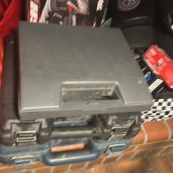 Weller 140/100 Watts Professional Soldering Dual-heat Gun - Black - NOS