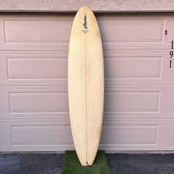 Becker Surfboard 7’4” Mid Length Thruster