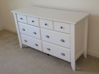 Dresser white