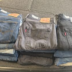 Men's Levi's $12 each
