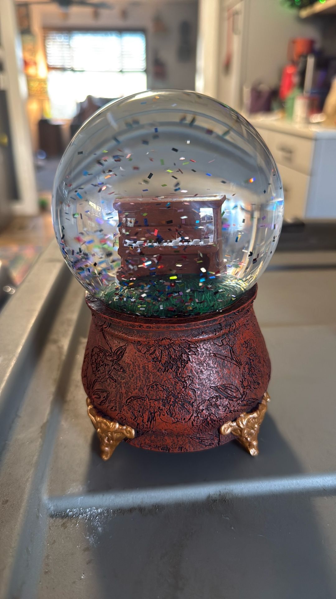 Taylor Swift Piano Snow Globe 