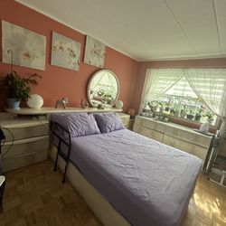 Bedroom Set