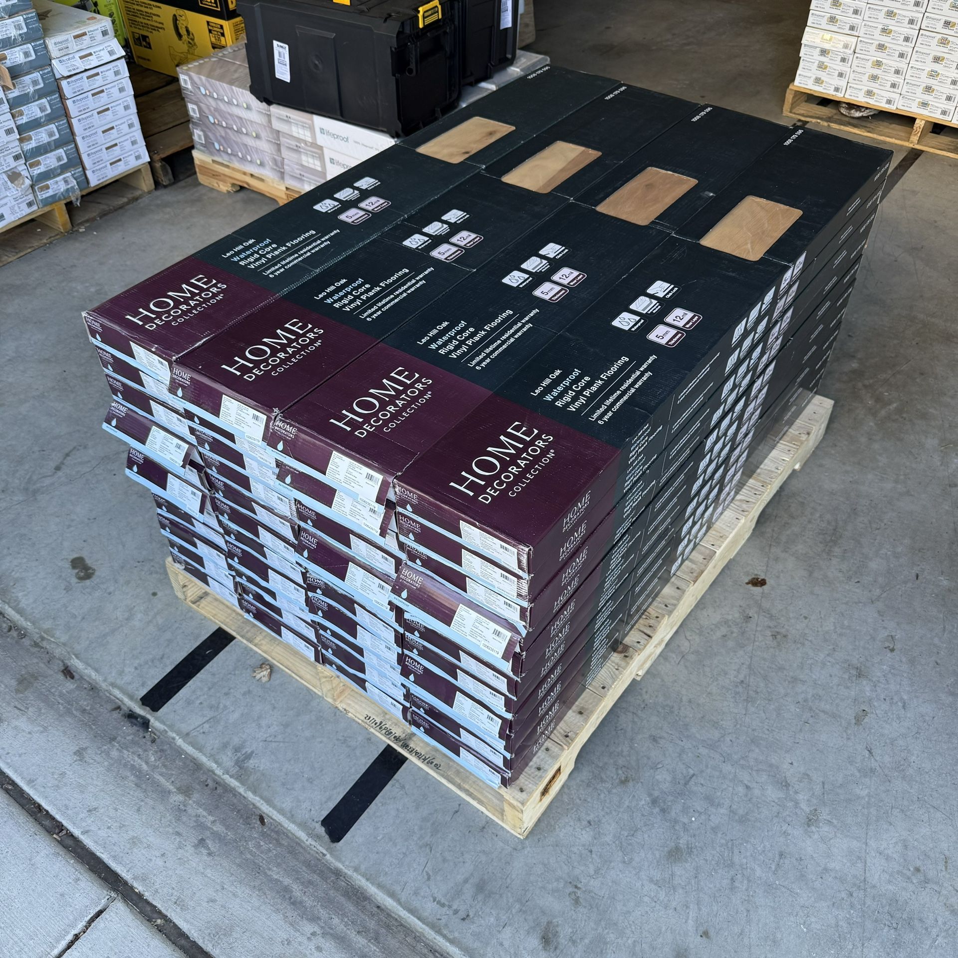 Home Decorators Collection Leo Hill Oak 12 MIL x 7 in. W x 48 in. L