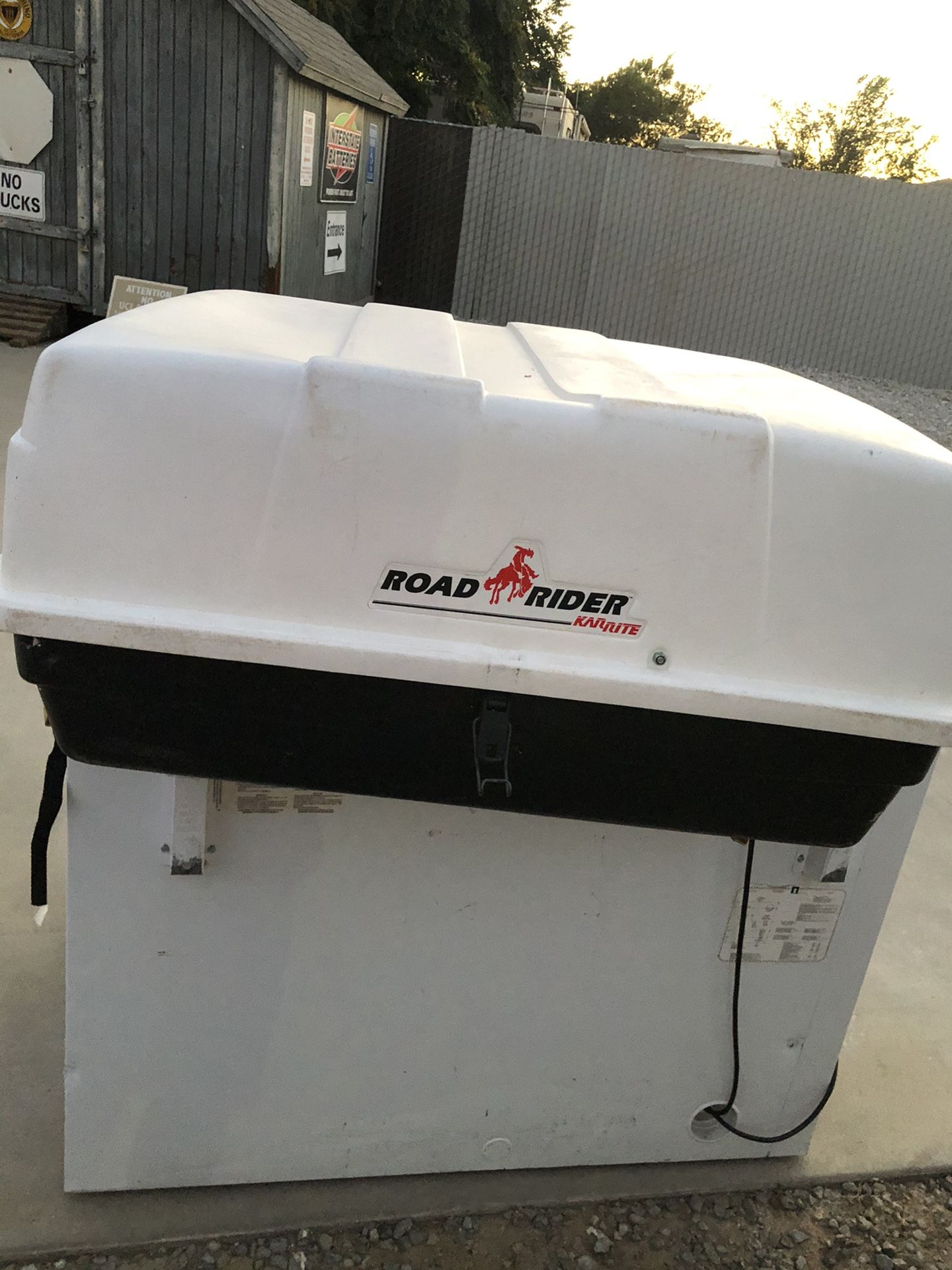 Road Rider car roof top carrier for Sale in Hesperia CA OfferUp
