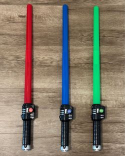 🚨Bargain: 🎃Halloween, 3 Telescoping Lightsabers, Light Up, Sound Effects (new)