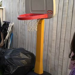 little tikes basketball stand