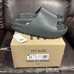 Adidas Yeezy Slide Dark Onyx Size 12