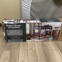 Better Homes & Gardens Twin Bunk Beds (  Solid Wood)