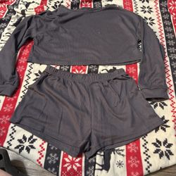 soft pj/lounge set size large fits medium 