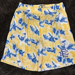 EE Shorts