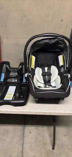 Graco Snugride 35 Lite LX (expires on 2033)