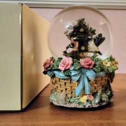 Water Globe Music Box
