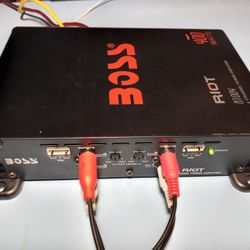 Amplifier Boss 4 Channel  400 Watts