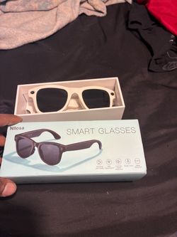 Smart glasses