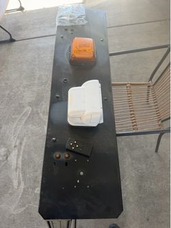 Pace Edwards truck rack with Beacon light and Go light with Remote Control
