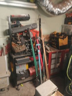 Everything must go