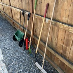 Yard Tools Equipment