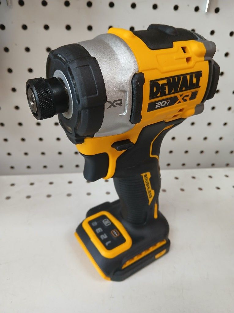 Dewalt New 1/4" Impact XR 3 Speeds Brushless  New Generation Nuevo