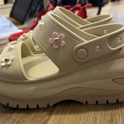 Crocs Mega Crush Sandal  W8