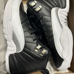 Jordan 12 Retro- Size 5Y