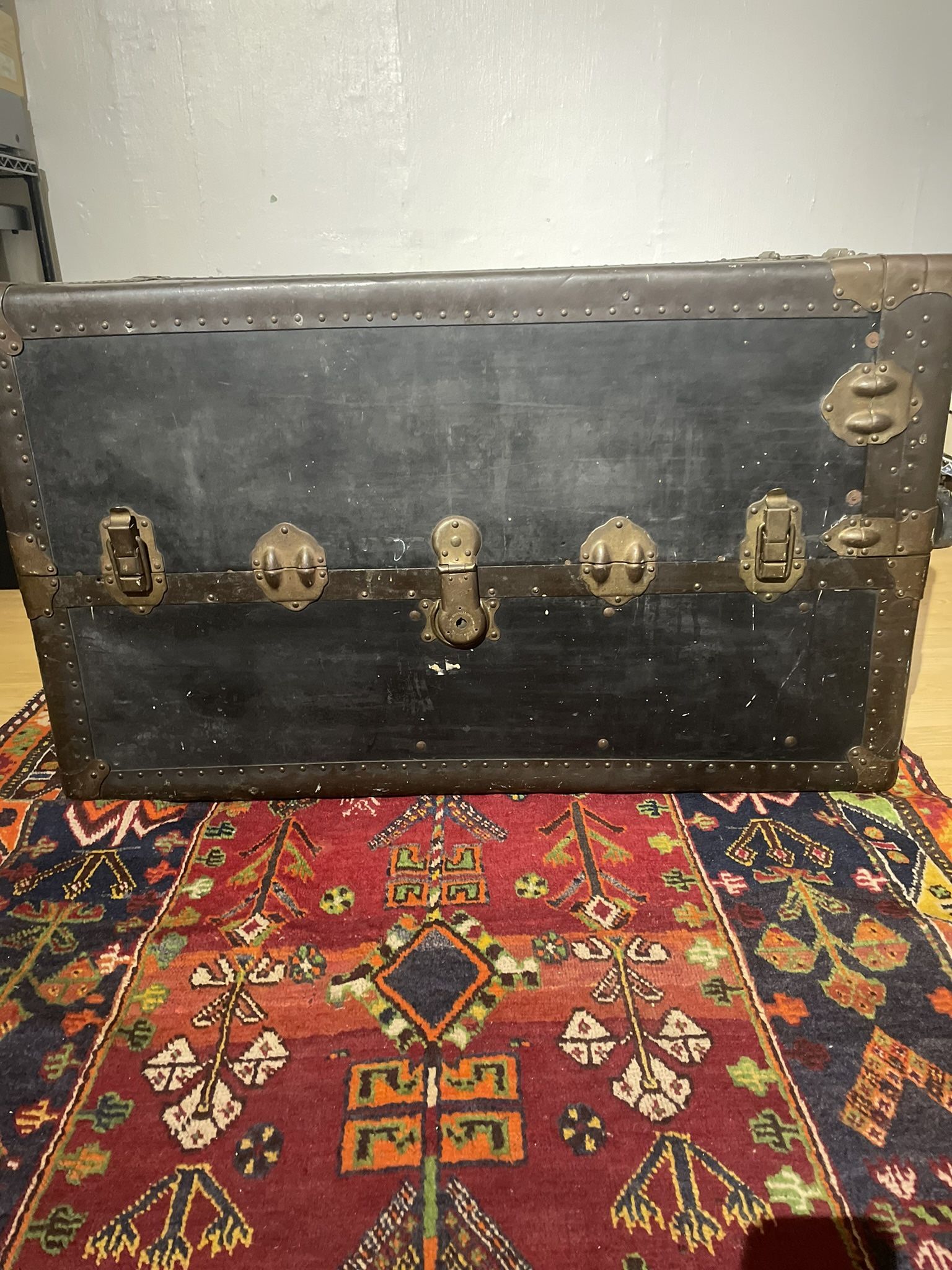 Vintage antique travel trunk 1900’s