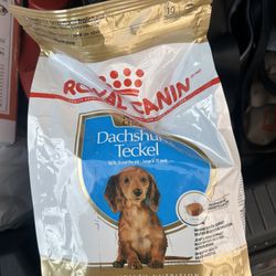 Royal Canin Dog Food 
