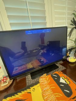 28in Vizio TV