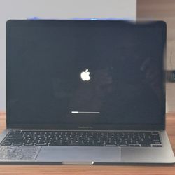 MacBook Pro 2020 13”, M1 With New Magic Track Pad 2