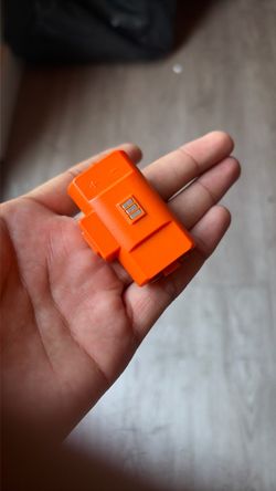Rechargeable battery Brand New