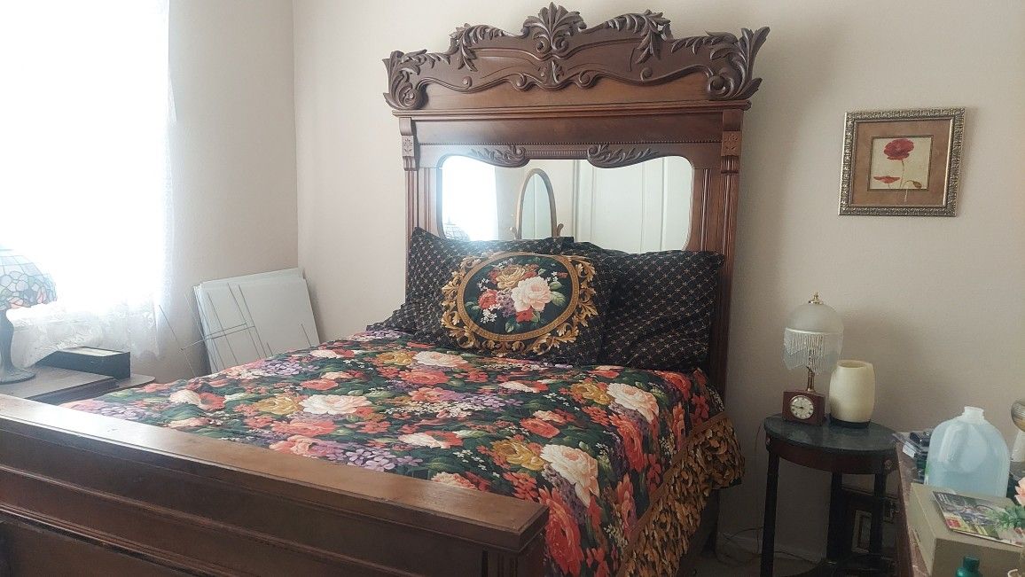 GORGEOUS ANTIQUE BED AND DRESSER!!