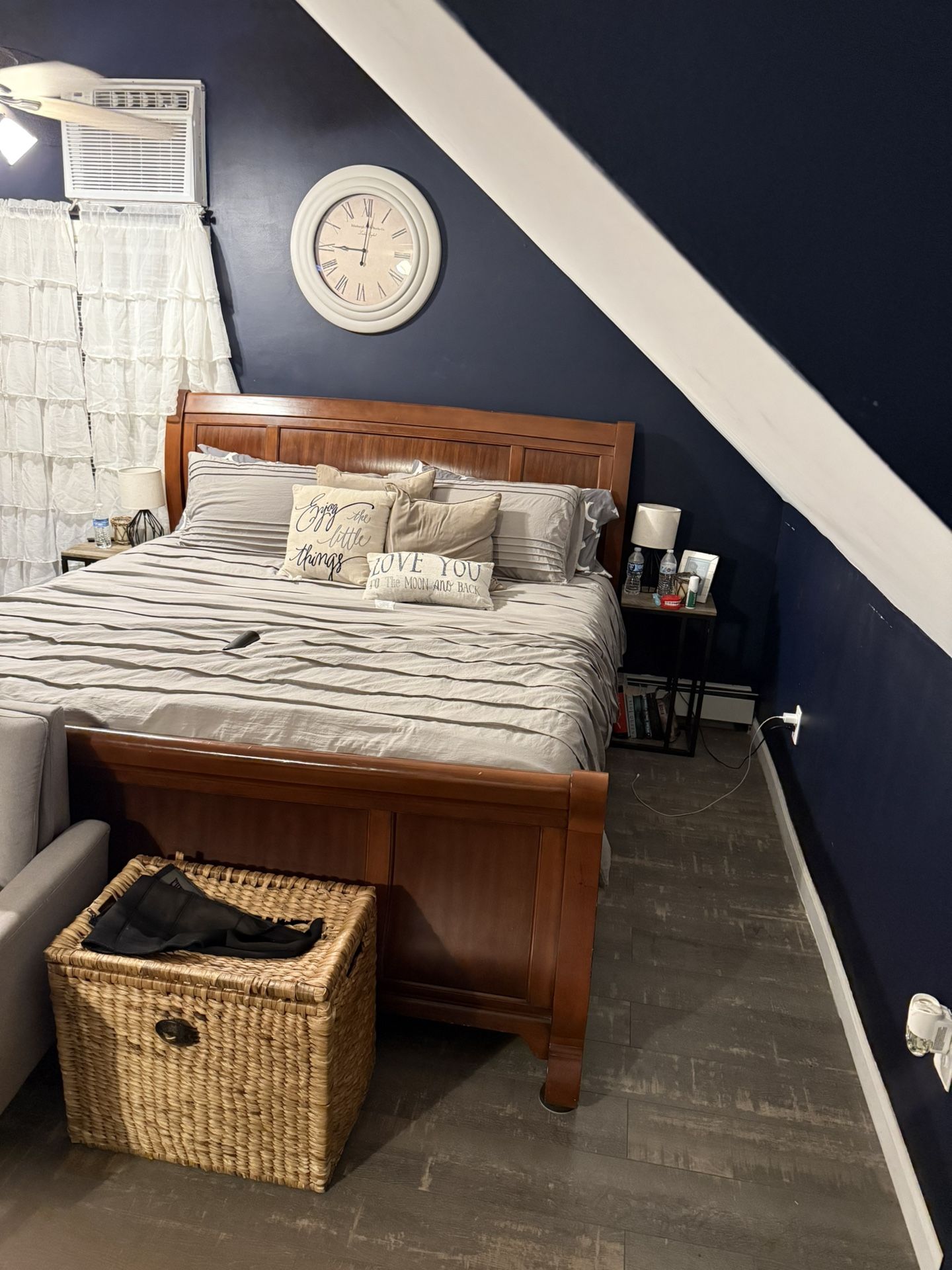 Bedroom Set